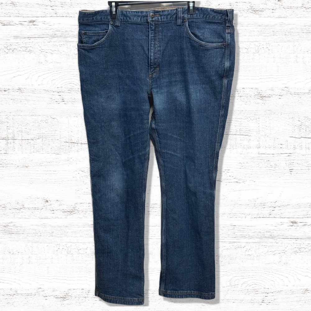 Duluth Trading Co Relaxed Fit Medium Wash Jeans Men’s Size 42x32